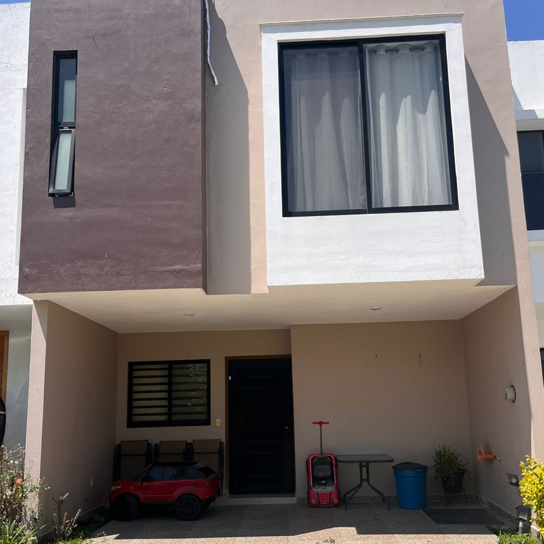 Residencia en Residencial La Moraleja